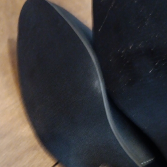 Black Western Embroidered Women's Boots - Picture 5 of 7